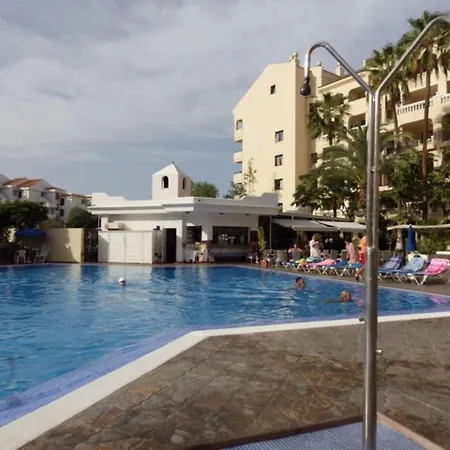 Castle Harbour Duplex - Pool & Sea Views C116 Apartment