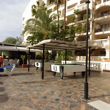 Castle Harbour Duplex - Pool & Sea Views C116 Appartement